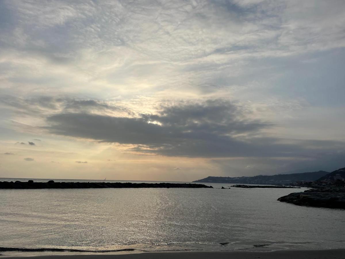 圣托·斯特凡诺·阿尔马尔Bistrot Del Mare公寓 外观 照片
